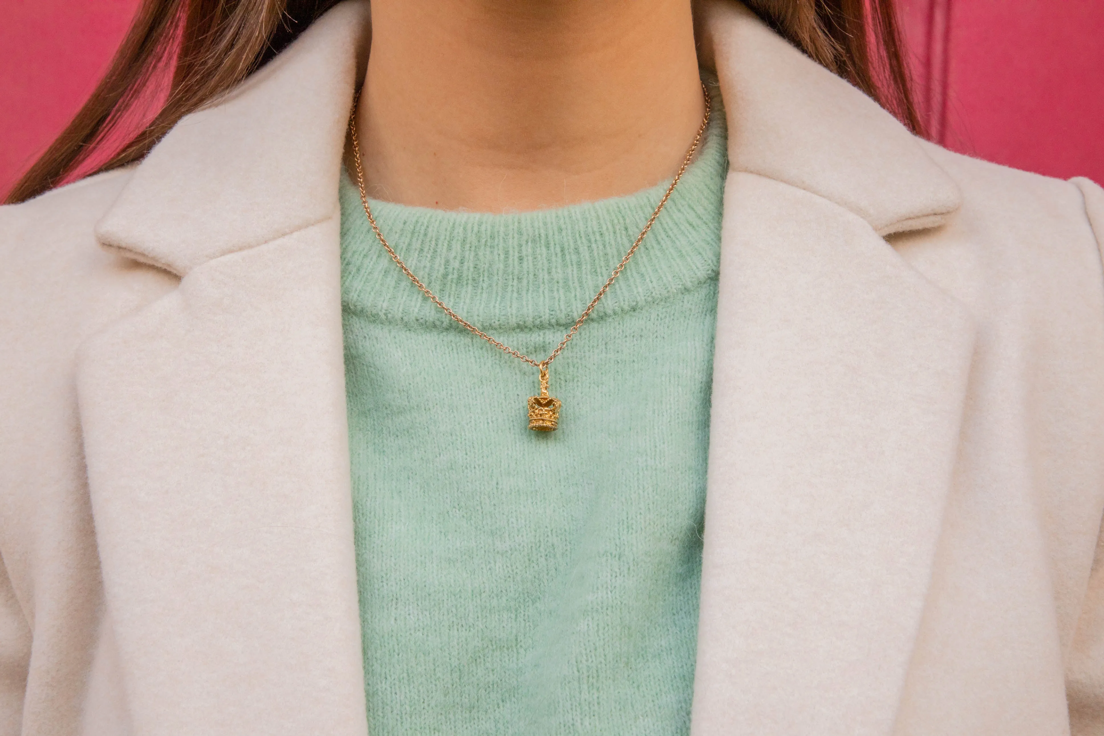 14ct Gold Crown Charm Pendant