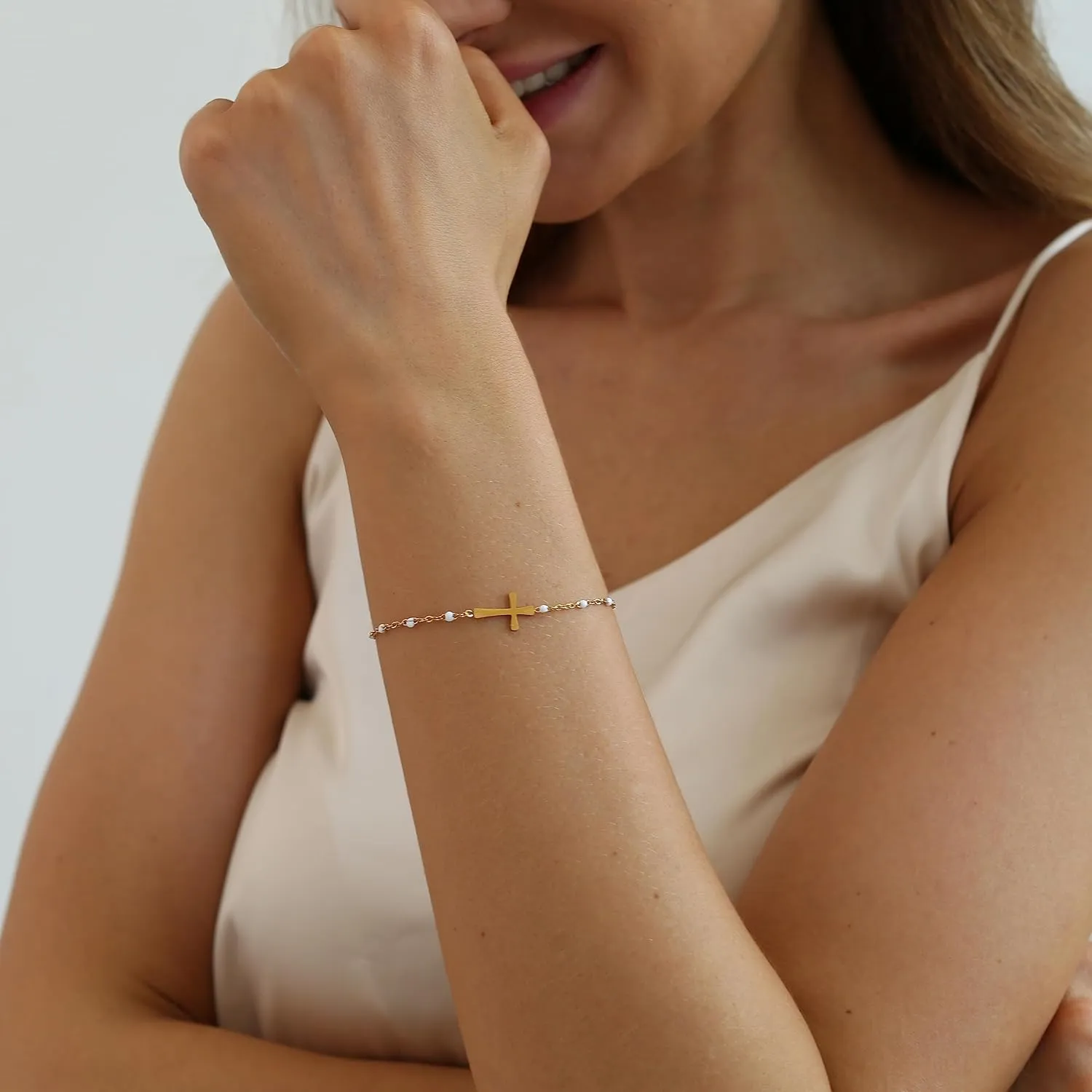 18K Gold Plated Beaded Cross Bracelet for Women Christian Crucifix Rosary Cross Bracelets Dainty Stainless Steel Minimalist Faith Jewelry