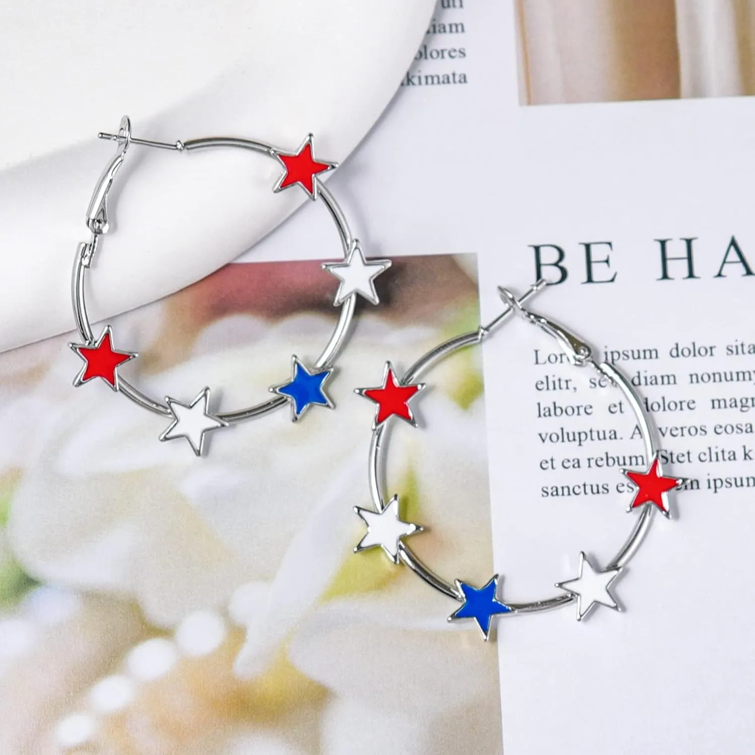 4th of July Gifts Red White Blue Star Hoop Earrings for Women Independent Day Glitter Circle Dangle Earring American Flag Patriotic Earring Holiday Memorial Day Accessories
