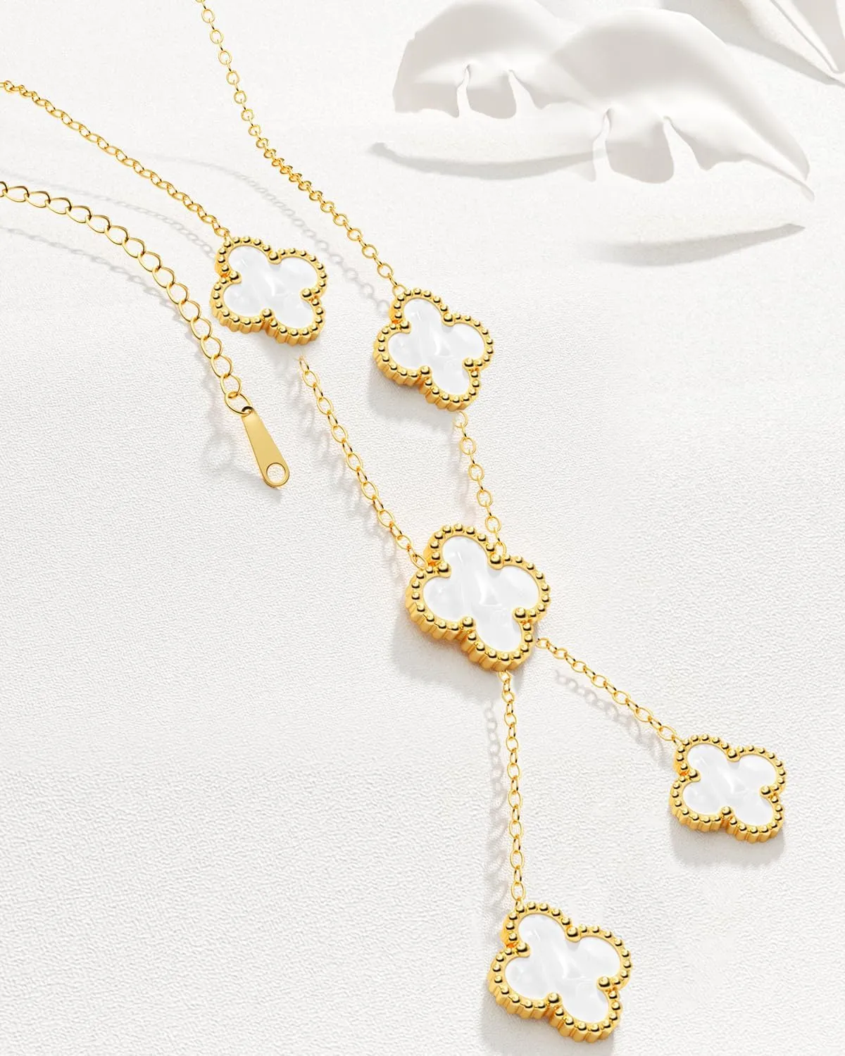 AICase Valentines Day Gifts Clover Necklace for Women 18K Gold Plated Four Leaf Clover Necklace Lucky Pendant Jewelry Gifts for Women/Mon Birthday