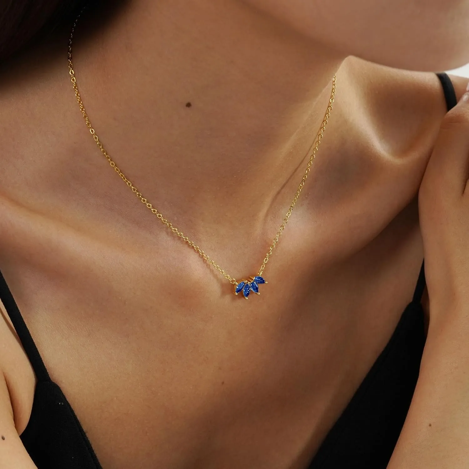 Birthstone Necklace for Women Girls Birthday Gifts 12 Months Diamond Birthstone Necklace Dainty Crystal Gifts for Women Anniversary Necklace Girls Mother Wife Daughter Girlfriend Her