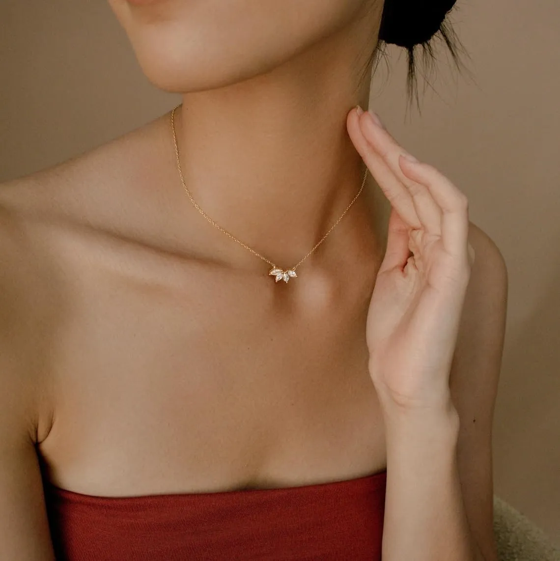 Birthstone Necklace for Women Girls Birthday Gifts 12 Months Diamond Birthstone Necklace Dainty Crystal Gifts for Women Anniversary Necklace Girls Mother Wife Daughter Girlfriend Her