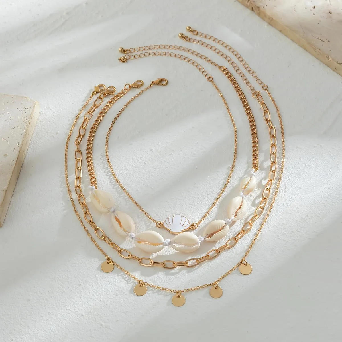 Bohemian Beach Charm Necklace for Women Imitation Pearl Gold Plated Layered Sequins Conch Starfish Shell Choker Stacked Beach Jewelry Holiday Summer Beaded Necklace Set Gifts