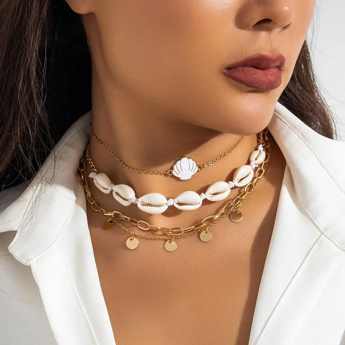 Bohemian Beach Charm Necklace for Women Imitation Pearl Gold Plated Layered Sequins Conch Starfish Shell Choker Stacked Beach Jewelry Holiday Summer Beaded Necklace Set Gifts