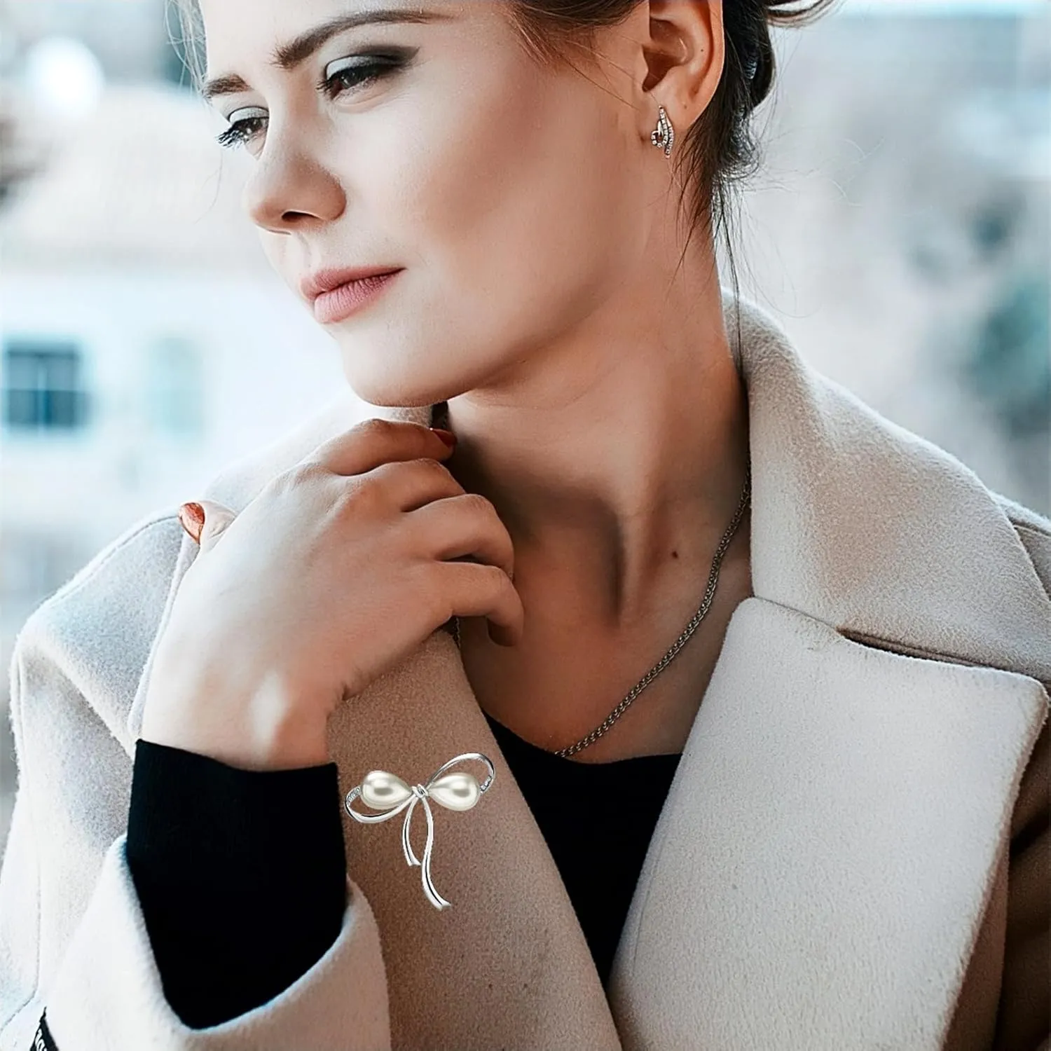 brooches for women, la luen Bow Brooch Pins Sweater Shawl Clips Faux Pearl Brooch Pins for Women