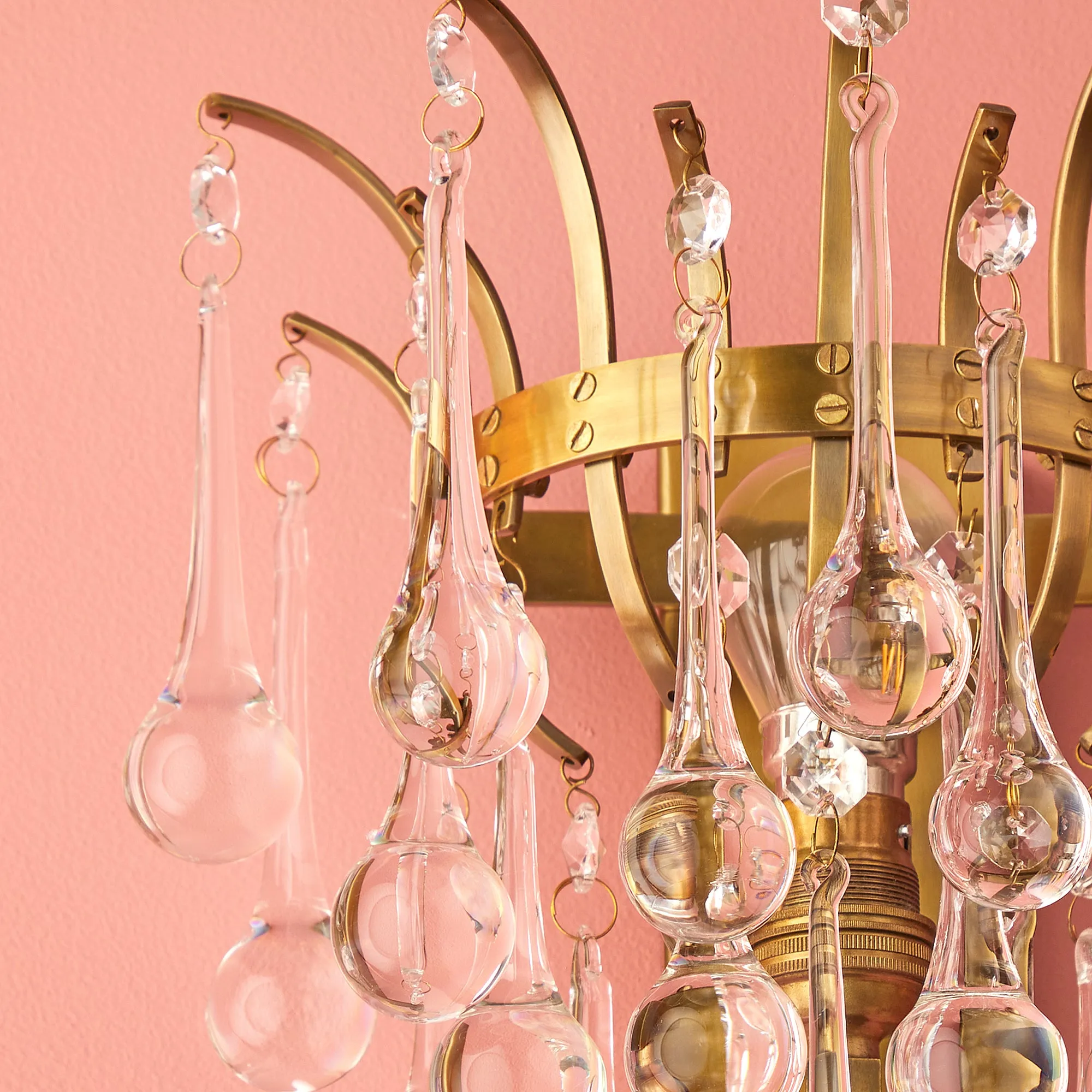 Capulet wall light in brass and glass