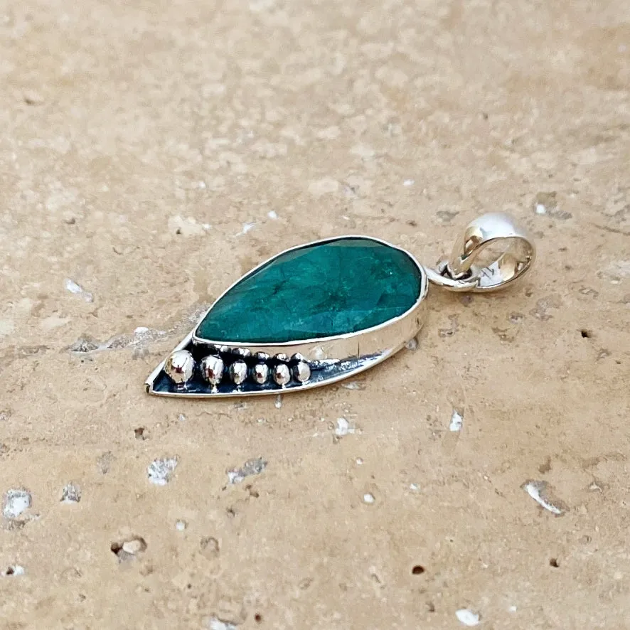Emerald Quartz Teardrop Pendant - Jaya