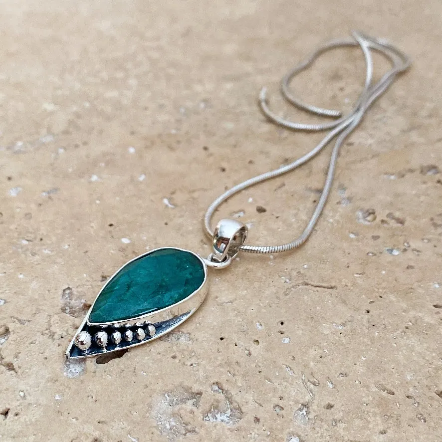 Emerald Quartz Teardrop Pendant - Jaya