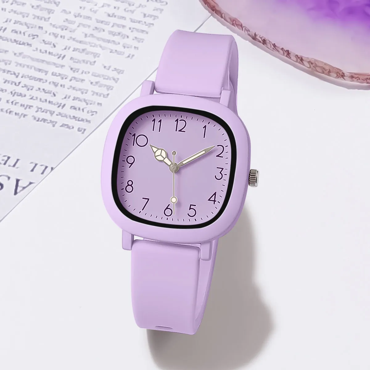 Fashion Silicone Quartz Women's Watch