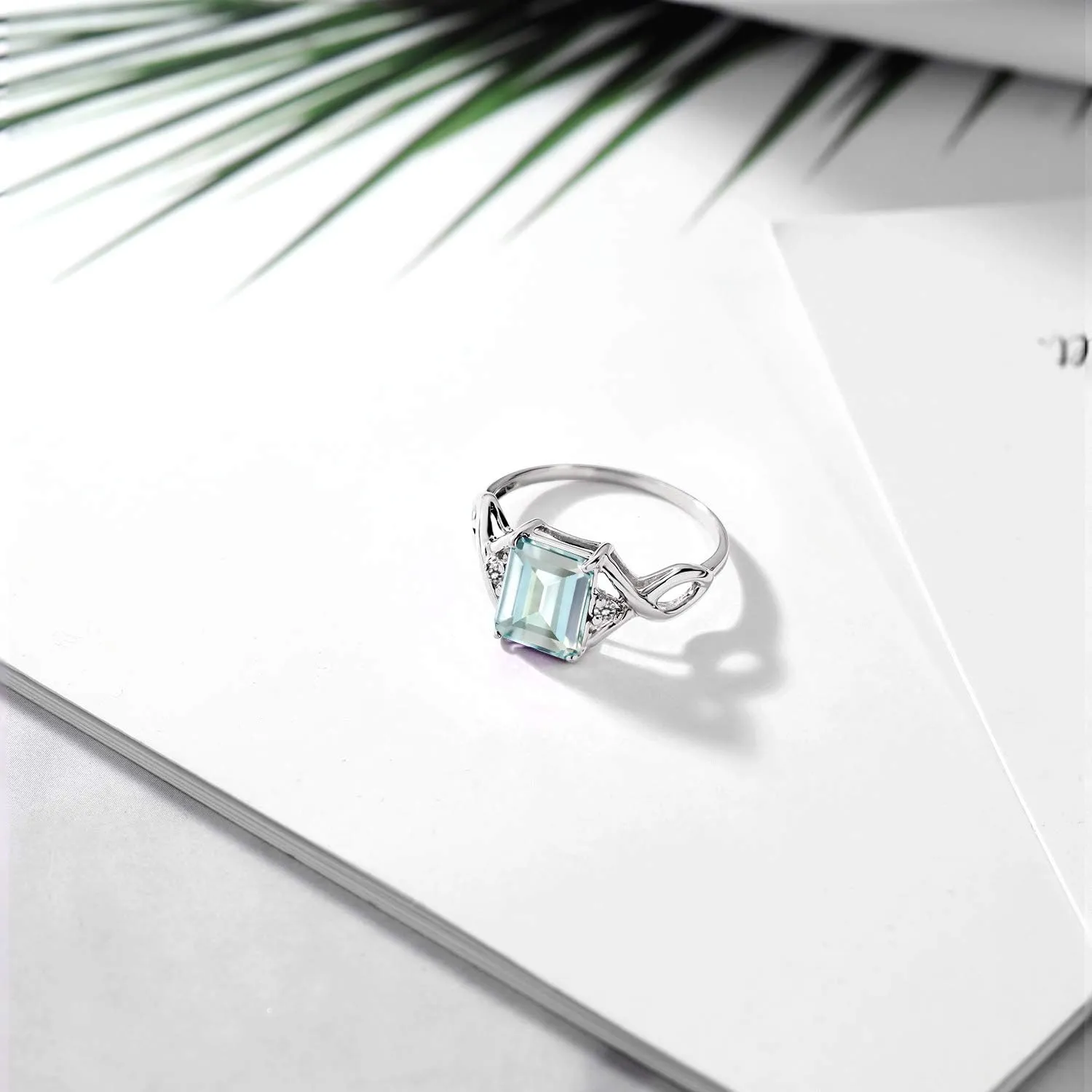 Gem Stone King 925 Sterling Silver Sky Blue Simulated Aquamarine and White Diamond Engagement Ring For Women (2.33 Cttw, Available in size 5, 6, 7, 8, 9)