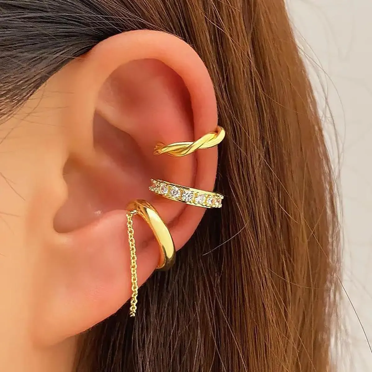 Gold Ear Cuff Earrings for Women 14K Gold Plated Ear Cuffs Non Piercing Clip On Cartilage Earrings Huggie Hoop Earring Jewelry Trendy Hypoallergenic Earring for Women Gift