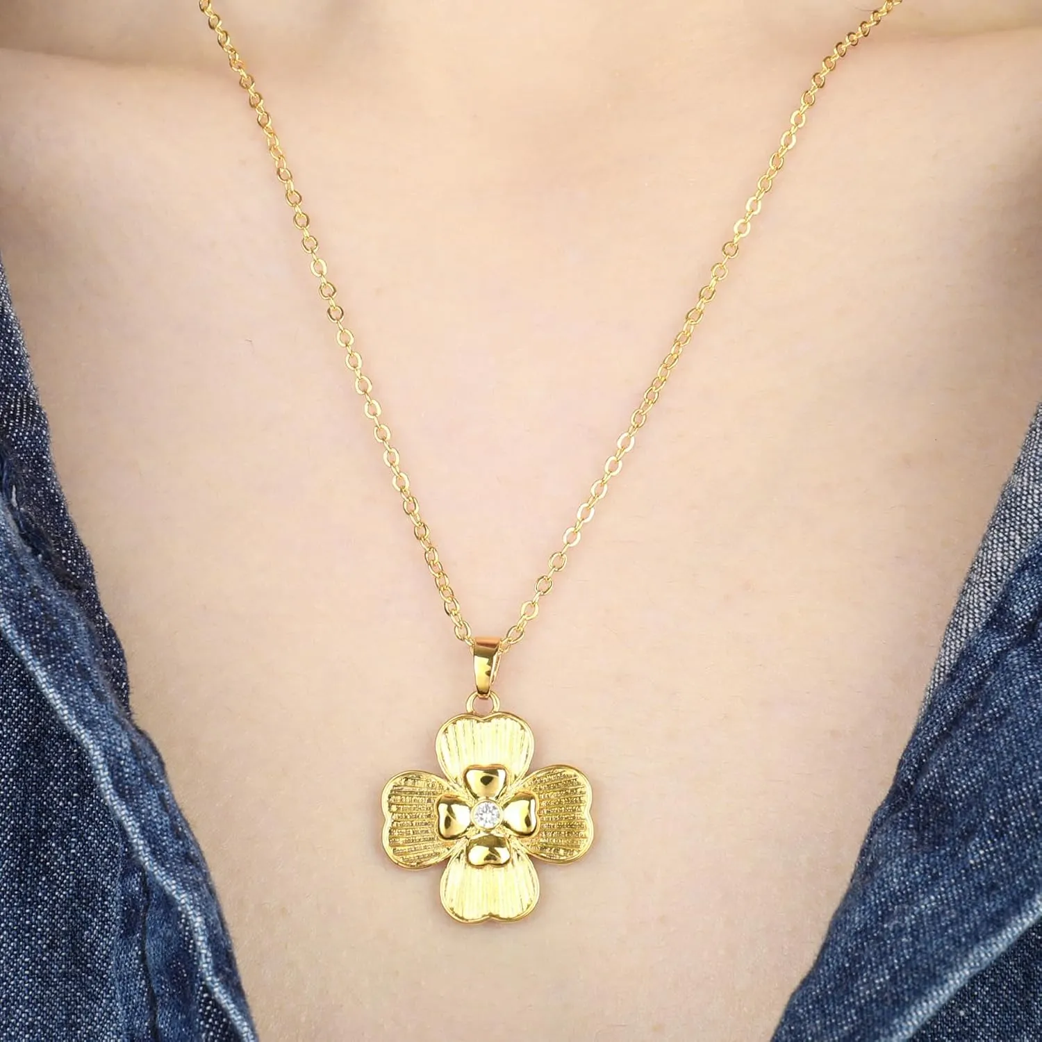 Gold Pendant Necklace Flower Rudder Compass Necklace for Women, Four Leaf Clover Saturn Moon Star Gold Plated Chain Dainty Necklaces Trendy Jewelry Wedding Anniversary Birthday Gift for Her