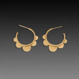 Gold Scallop Hoop Earrings