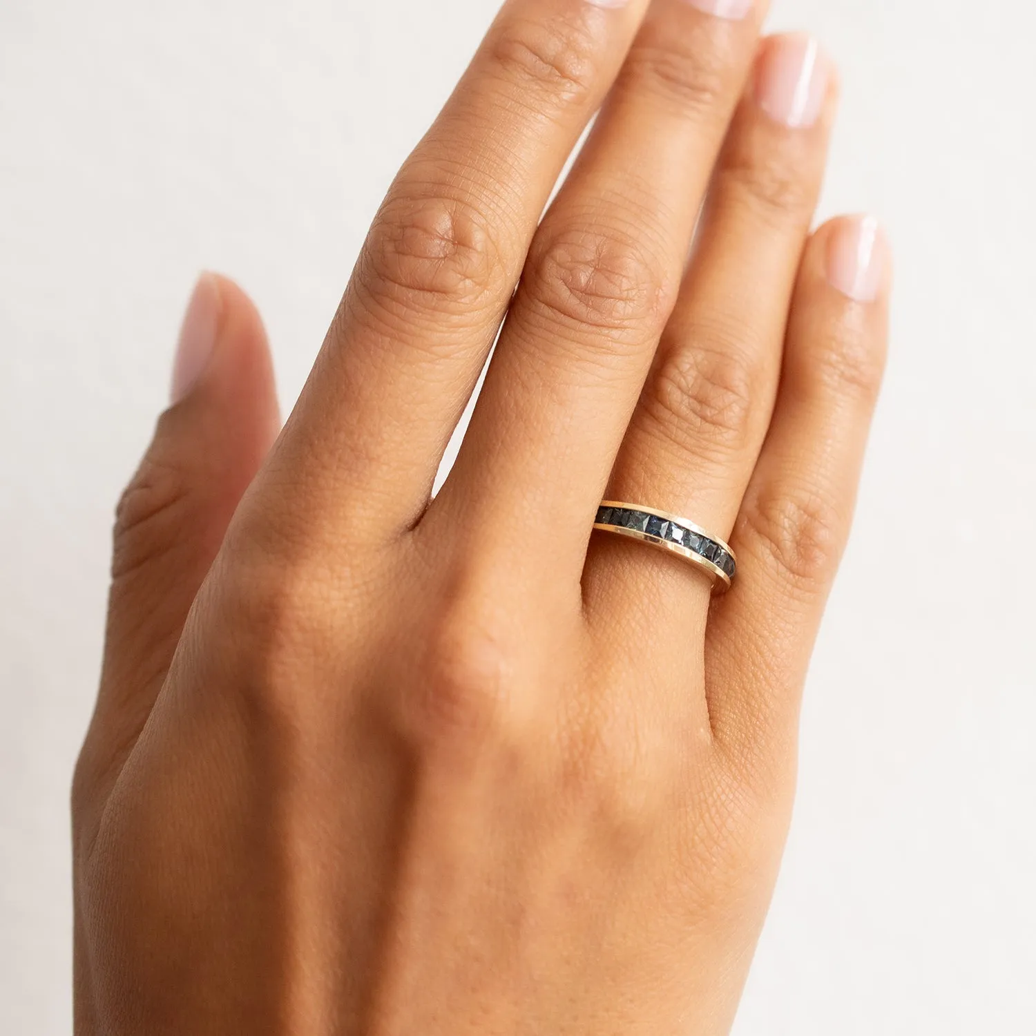 La Mer Montana Sapphire Band