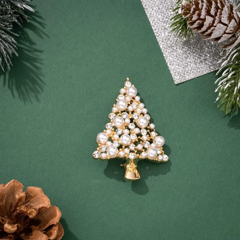 MADISON TYLER Christmas Dachshund Pin Brooch for Backpacks | Cute Gold Pave Rhinestone Dachshund Dog Pin | Pins Aesthetic Holiday Gifts for Friends and Kids.