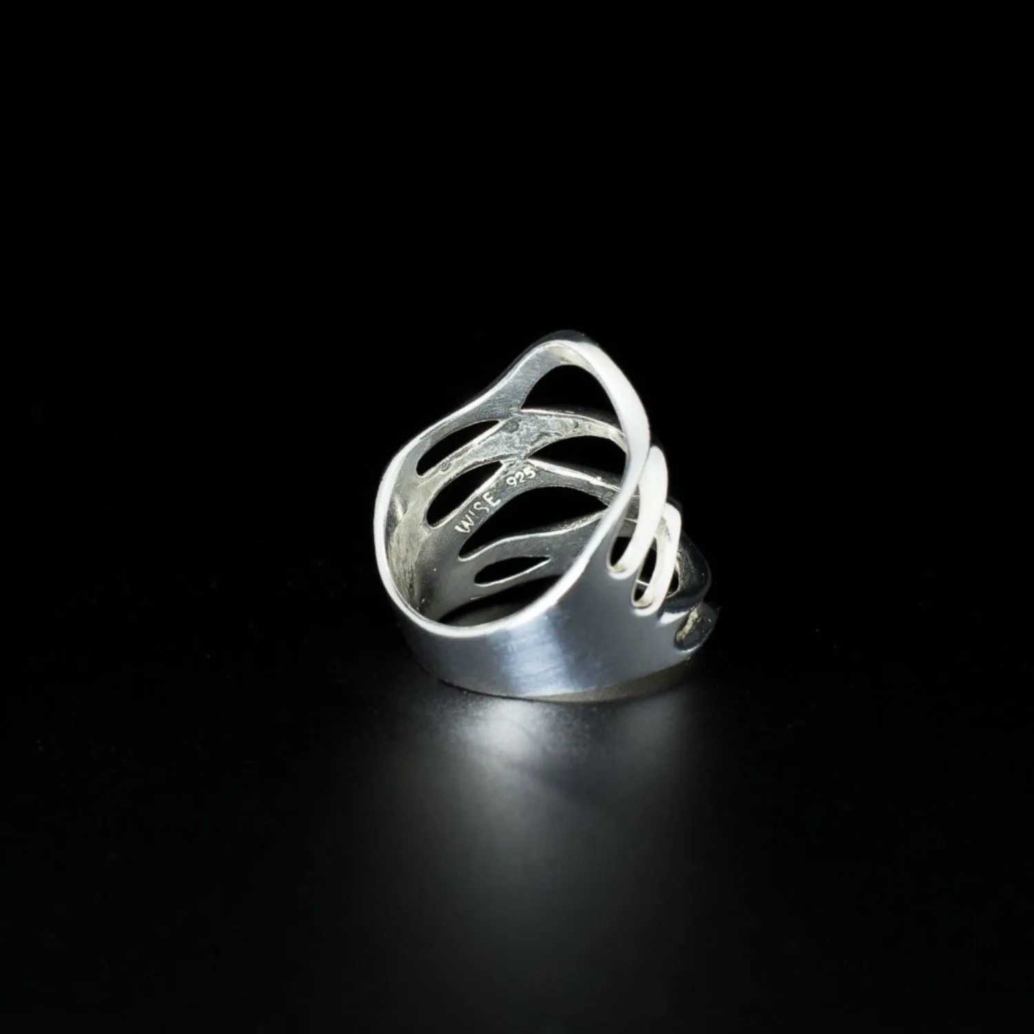 Manta Ray Ring