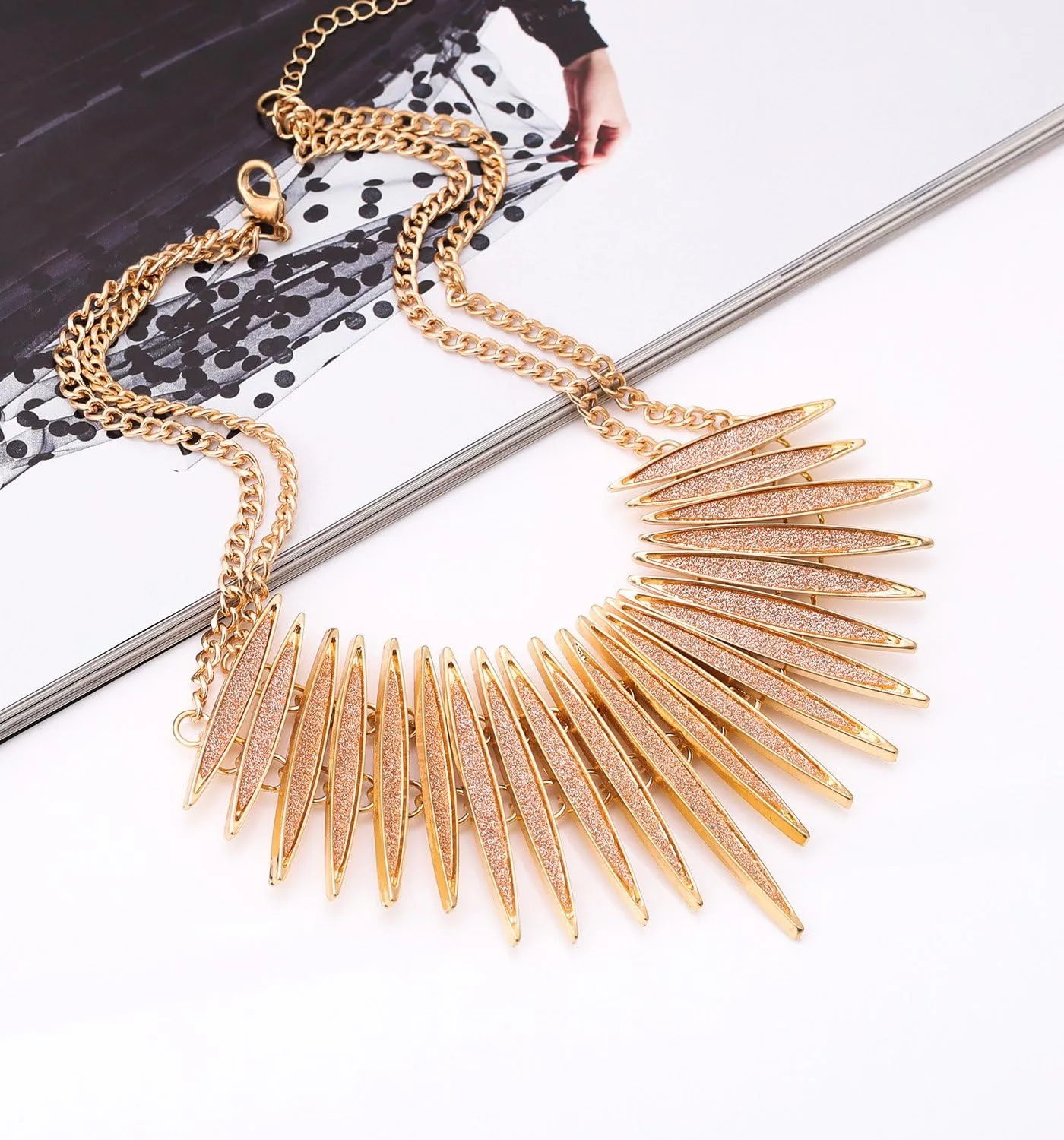 MOLOCH Sparkling Druzy Leaf Choker Necklace Fashion Gold-Tone Collar Necklace Bib Statement Chunky Tribal Necklace Woman Jewelry
