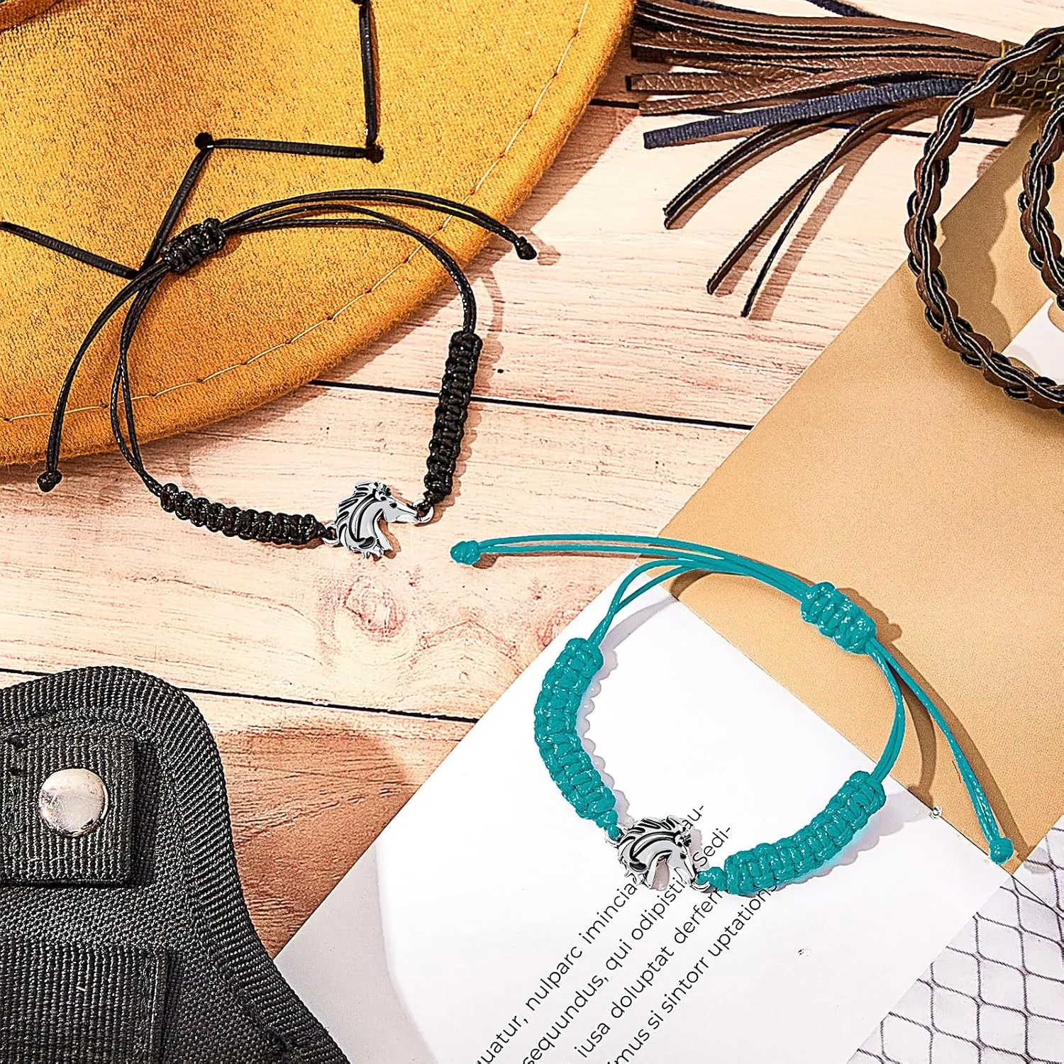 MTLEE Horse Bit Charm Bracelet 2 Pcs Horse Lovers Equestrian Jewelry Adjustable Hose Charm Bracelets for Teens Girls Boys