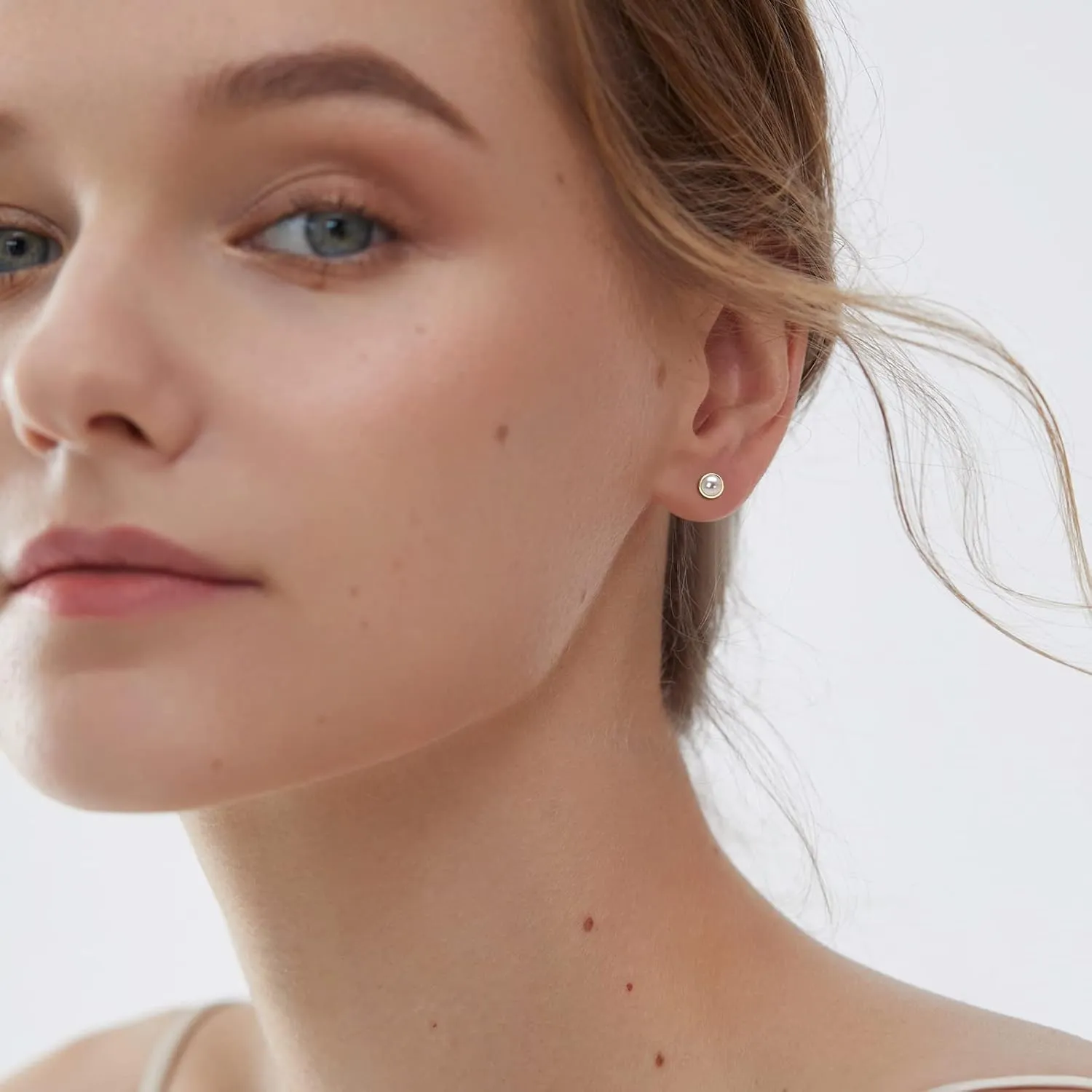 Pearl Earrings for Women 18K Gold Plated Handpicked AAAA Freshwater Cultured Pearls Stud Hypoallergenic Wedding Earrings Jewelry Gift for Her