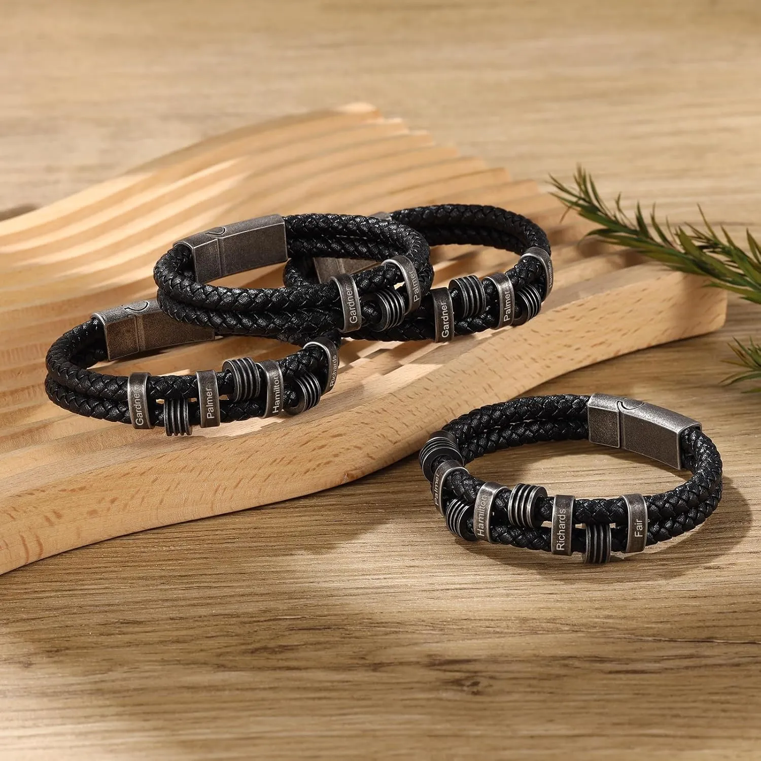 Personalized Mens Bracelets with 2-5 Names Custom Name Bracelet for Dad Grandpa Husband Fathers Day Anniversary Birthday Gifts for Him