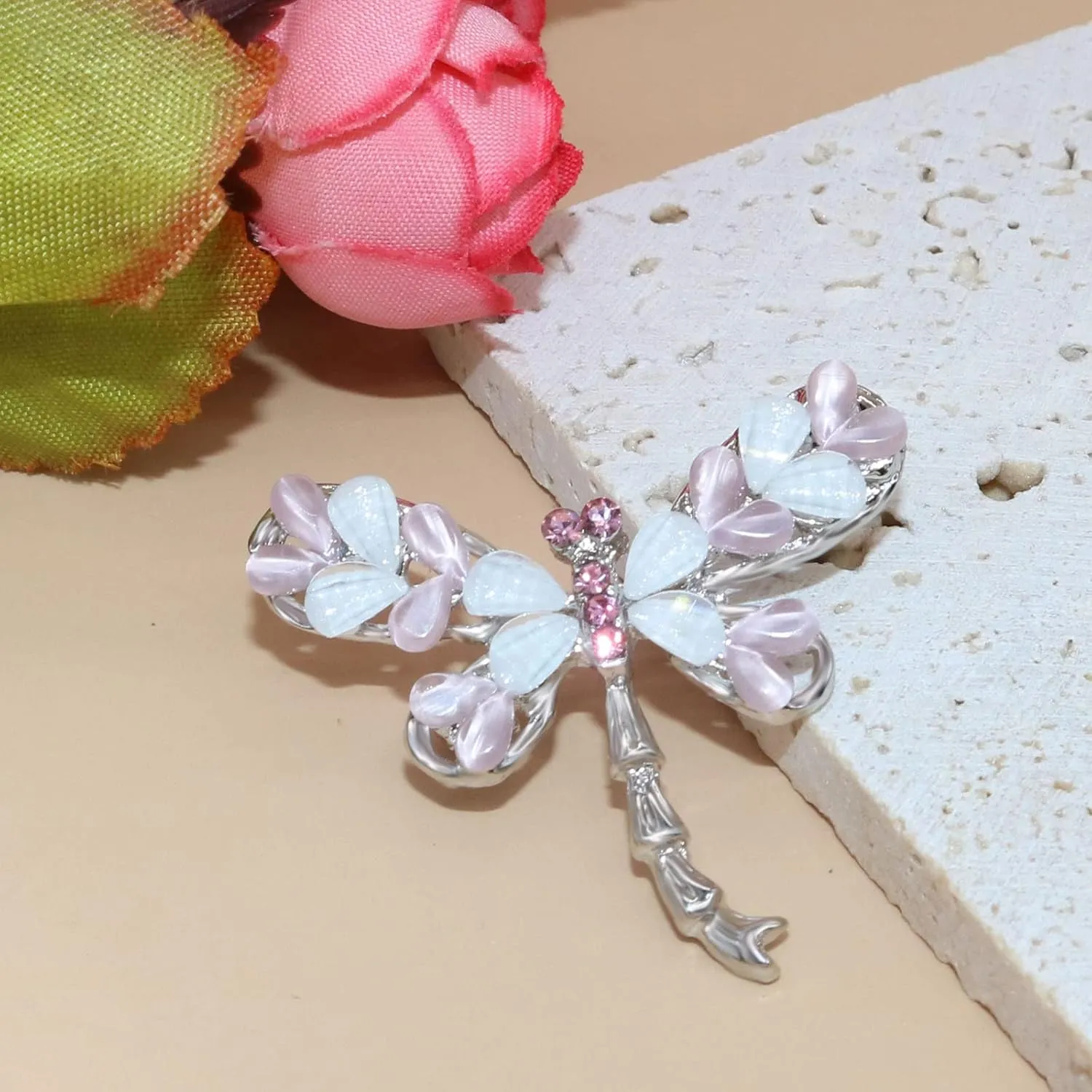 Pretty Animal Brooches Rose Gold and Platinum Plated Full Shining Crystal Brooch Pink Cat's Eye Brooch Pins