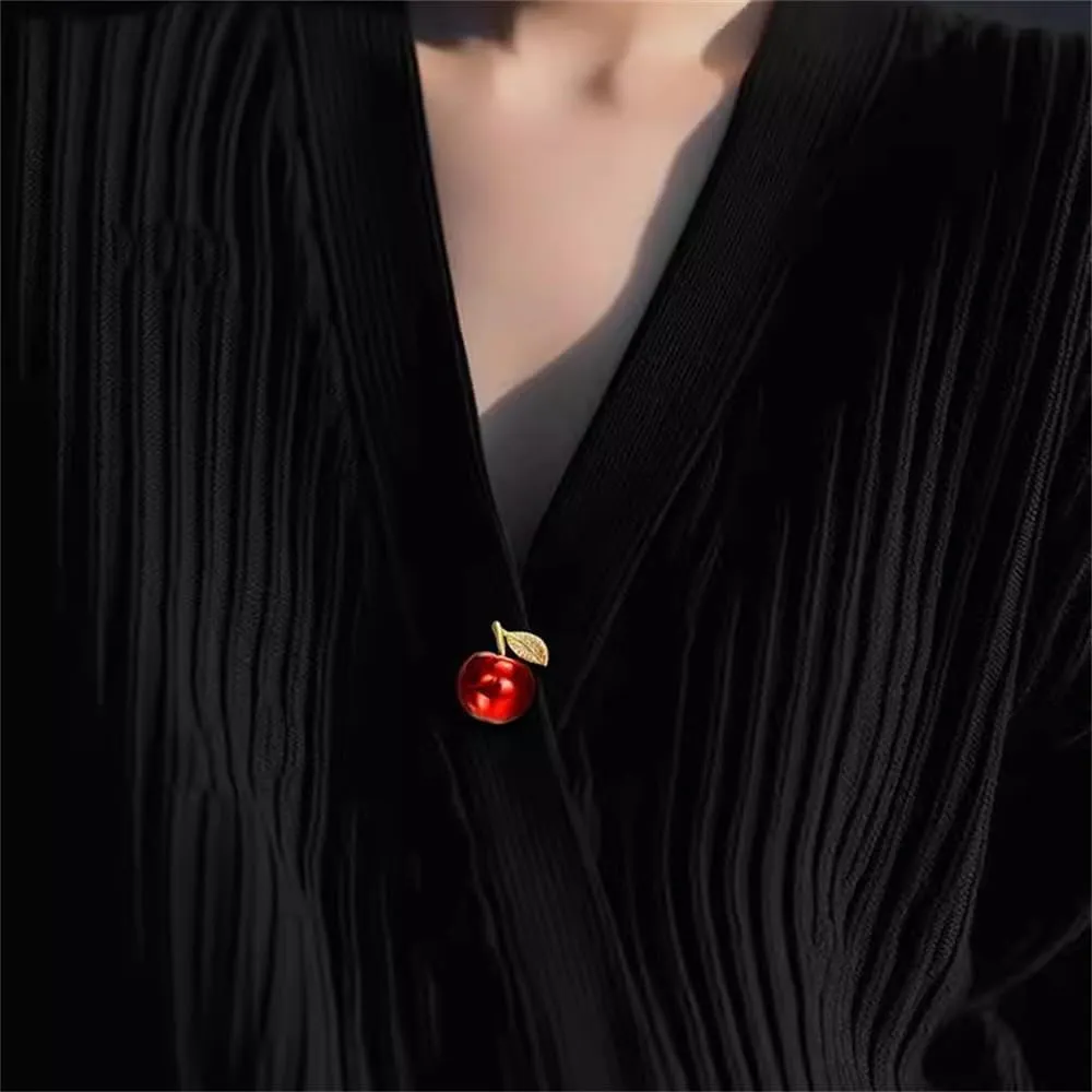 Red Apple Fruit Little Brooch Rhinestone Crystal Lapel Pin for Women Girls Men Cute Dress Accessories Brooches Xmas Festival Ornament Christmas Eve School Teacher Student Appreciation Award Gift Corsage Pin Jewelry Birthday Graduation