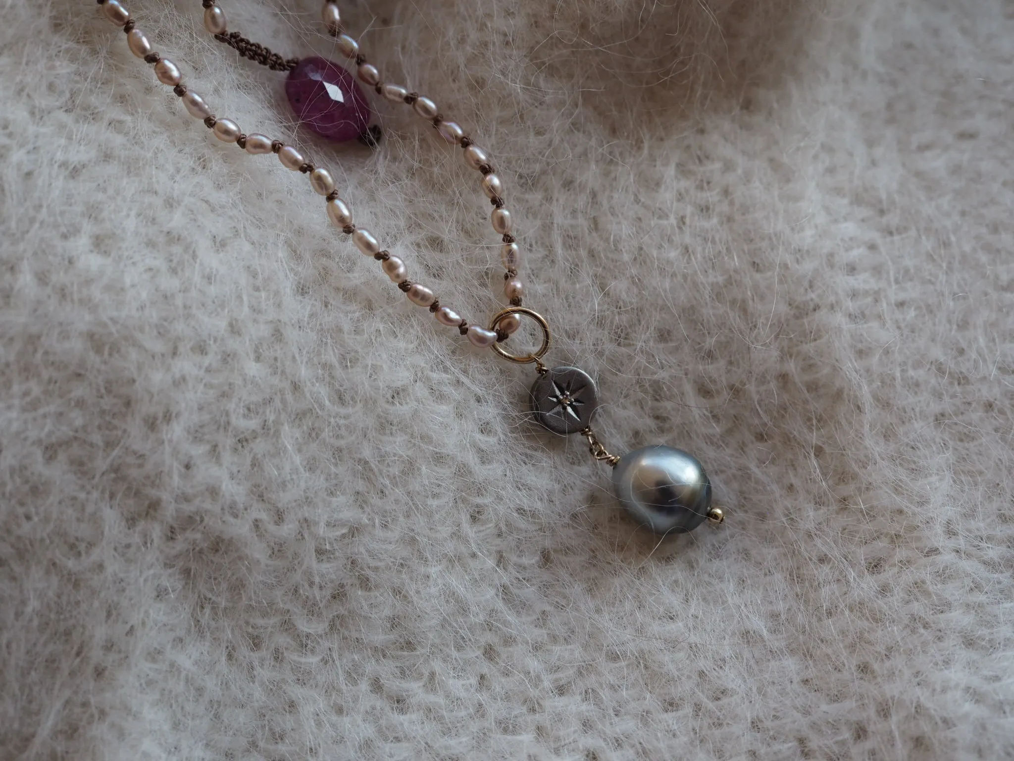 Rice pearls neckace with sterling silver charm and diamond grey south sea pearl