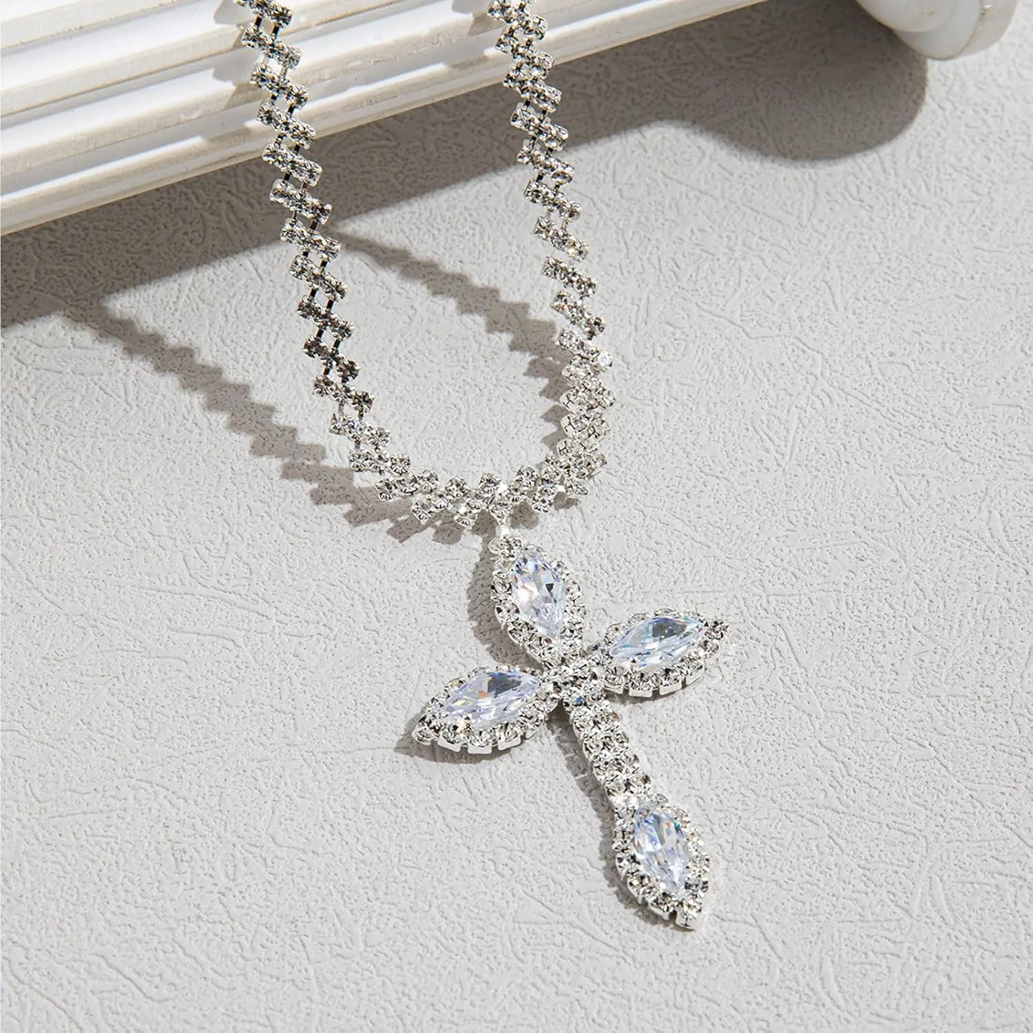 Silver cross Cuban Link Chain Necklace for Women hinestone cross pendant necklace and silver religious necklace