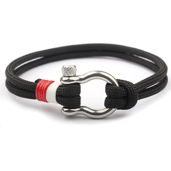Stainless steel clasp bracelet