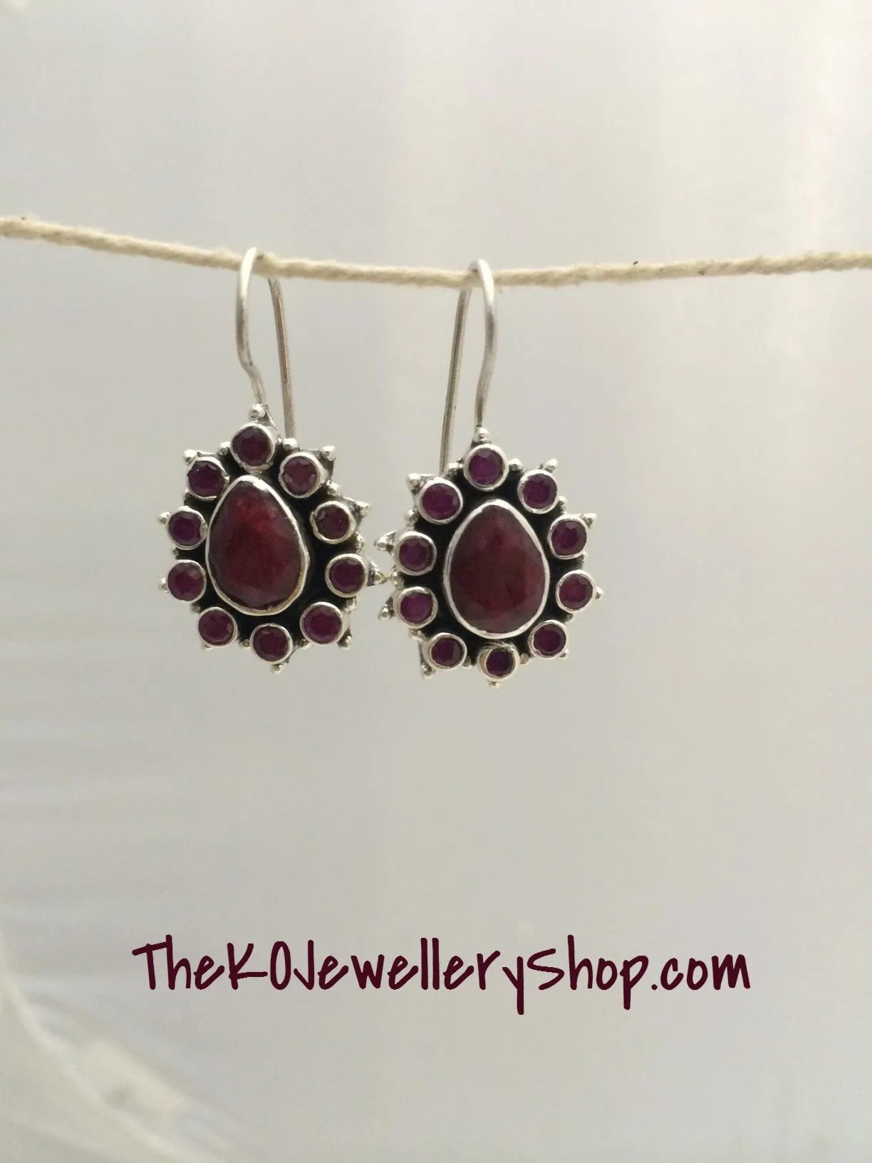 The Latika Earrings - Red