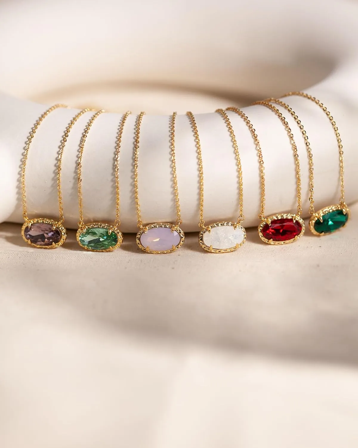TLY Gold Necklace for Women 14k Gold Plated Non Tarnish Dainty Gemstone Crystal Oval Pendant Necklace Rose Quartz Druzy Stone Choker Necklace Birthday Wedding Everday Jewelry Gifts for Mom
