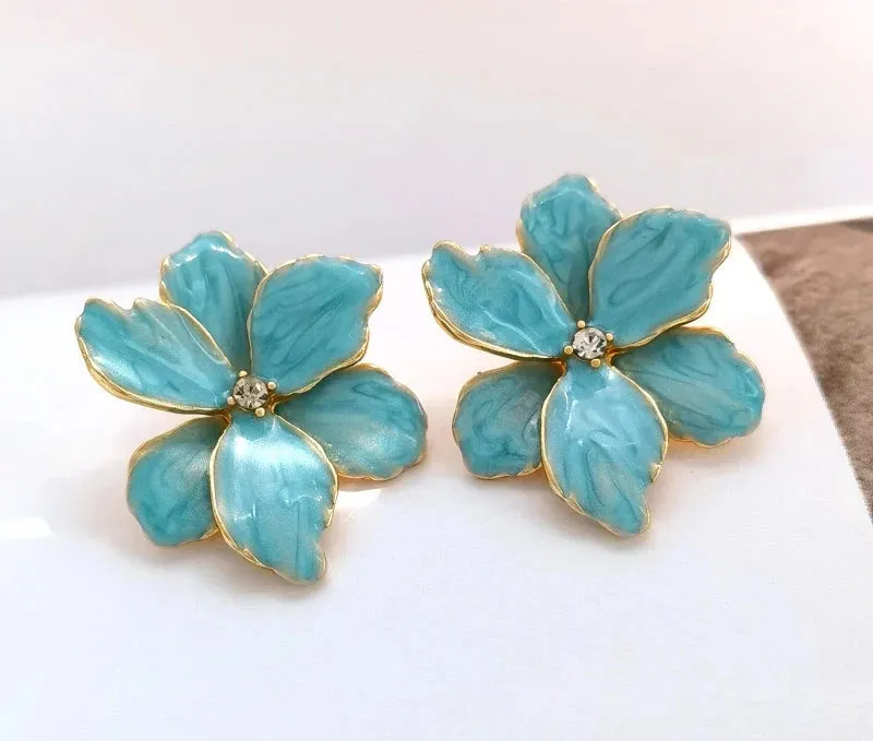 VAIGE Vibrant Floral Stud Earrings