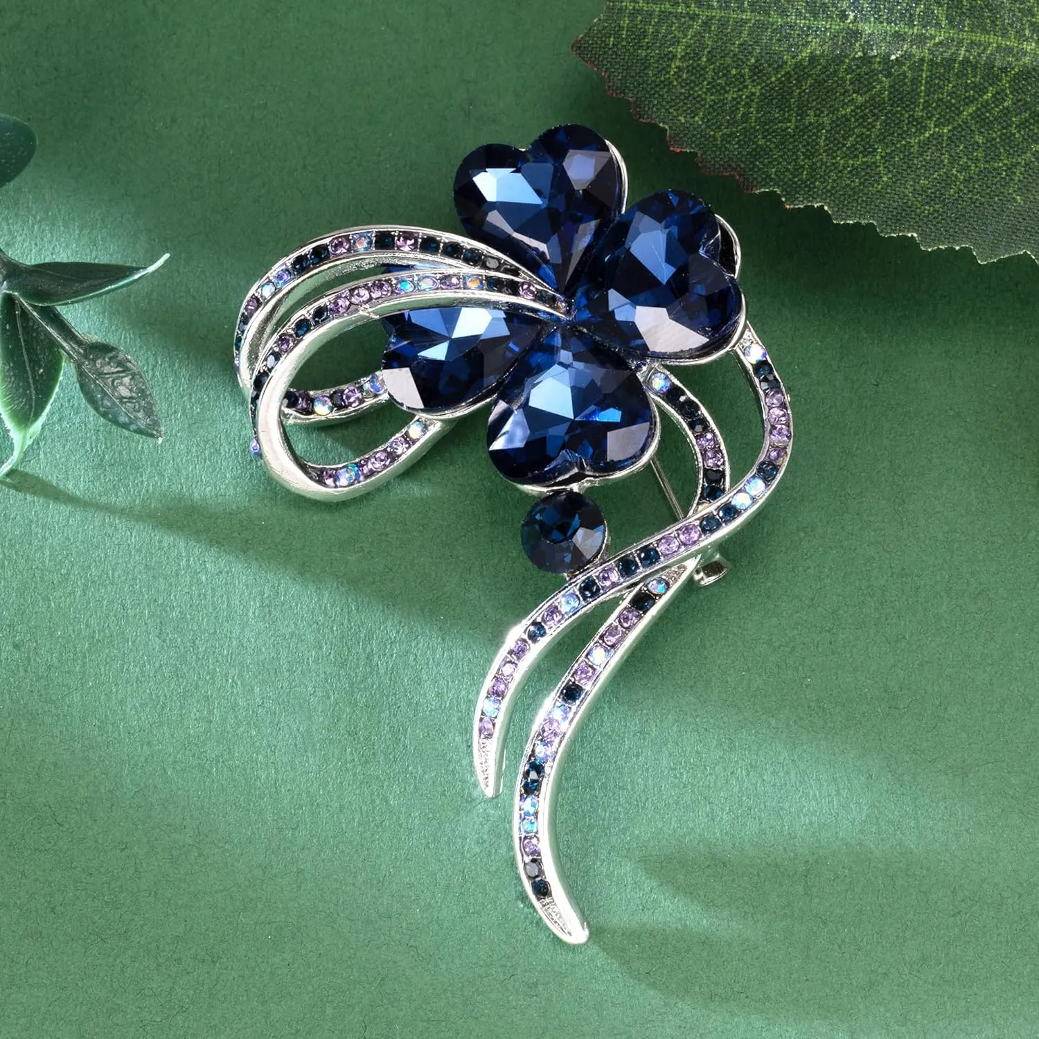 XGALBLA St. Patrick's Day Good Luck Charm Elegant Rhinestone Crystal Green Four Leaf Clover Brooch Pins Silver Petal Valentines Flower Lapel Brooches for Women